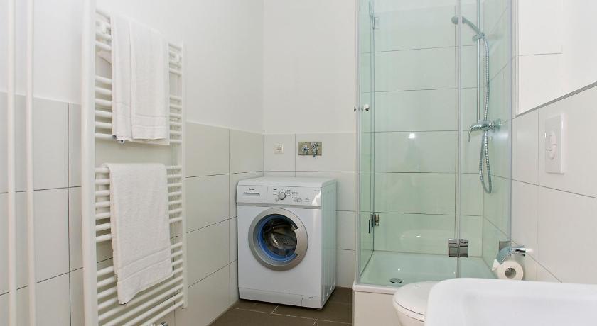 Apartmenthouse - Am Goerlitzer Park 3* Berlim